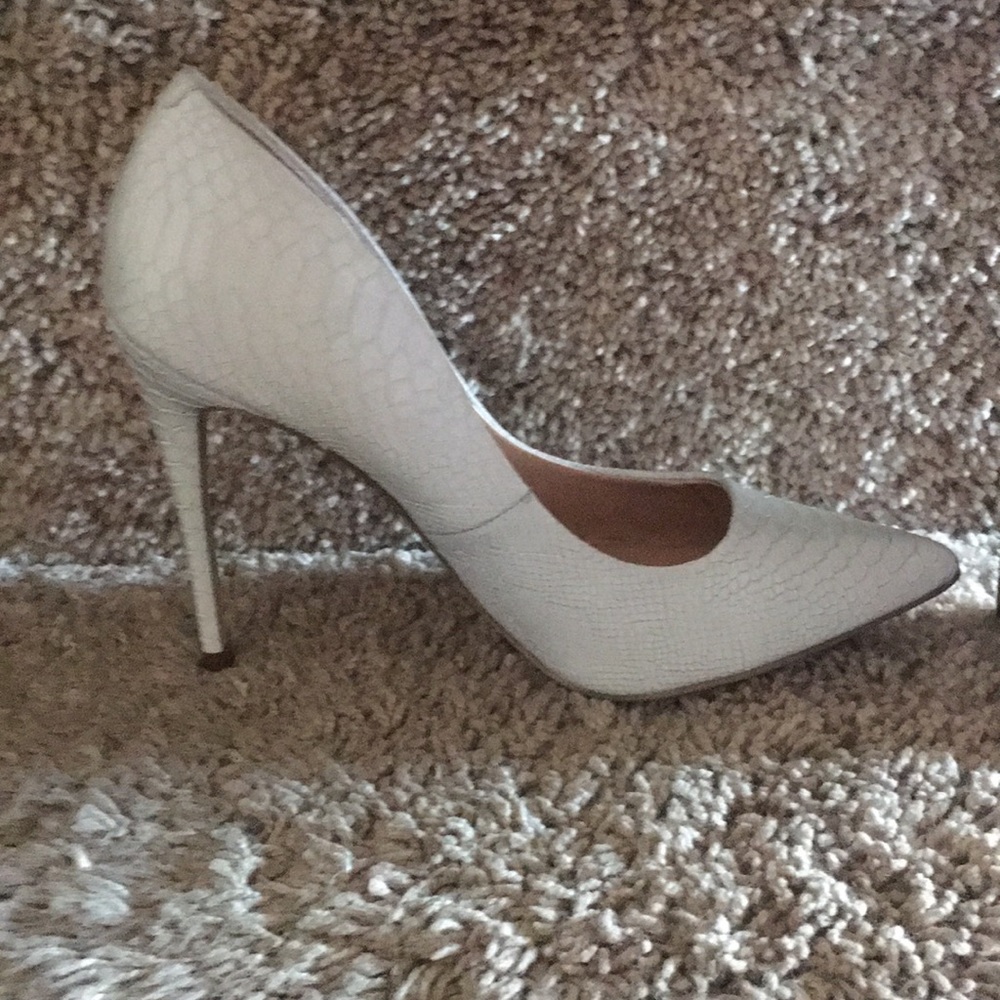 Steve Madden heels